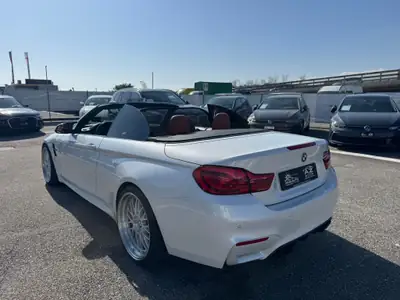 BMW M4 Cabriolet Competition DKG — Sportive découvrable, 450 ch et toit électrique — interni