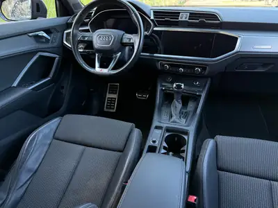 Audi Q3 35 TFSI — SUV compact premium, première main suisse, 68 500 km — détail