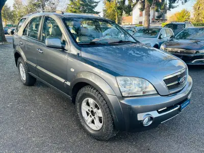 Kia Sorento 2.5 CRDI Carat — SUV robuste, sans sinistre, transmission automatique — arrière