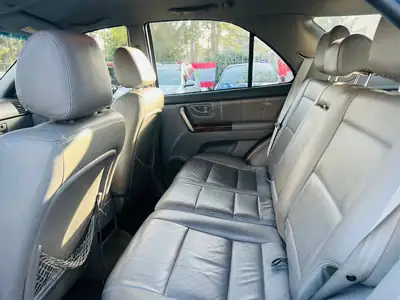 Kia Sorento 2.5 CRDI Carat — SUV robuste, sans sinistre, transmission automatique — Miniature 8
