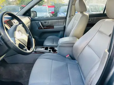 Kia Sorento 2.5 CRDI Carat — SUV robuste, sans sinistre, transmission automatique — Miniature 9