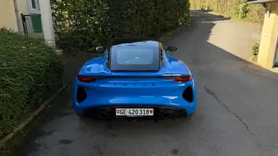 Lotus Emira 3.5 V6 First Edition — Sportive britannique 406 ch, état quasi neuf — détail