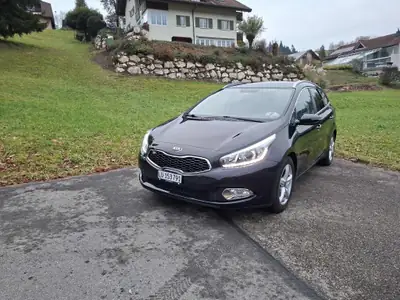 Kia Cee'd Sportswagon 1.6 CRDi — Monospace diesel fiable, 85'000 km, garantie prolongée — vista esterna