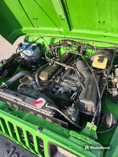 Jeep Wrangler 4.0 Laredo 1994 — Légende 4x4 typée, moteur essence performant — Miniatura 11