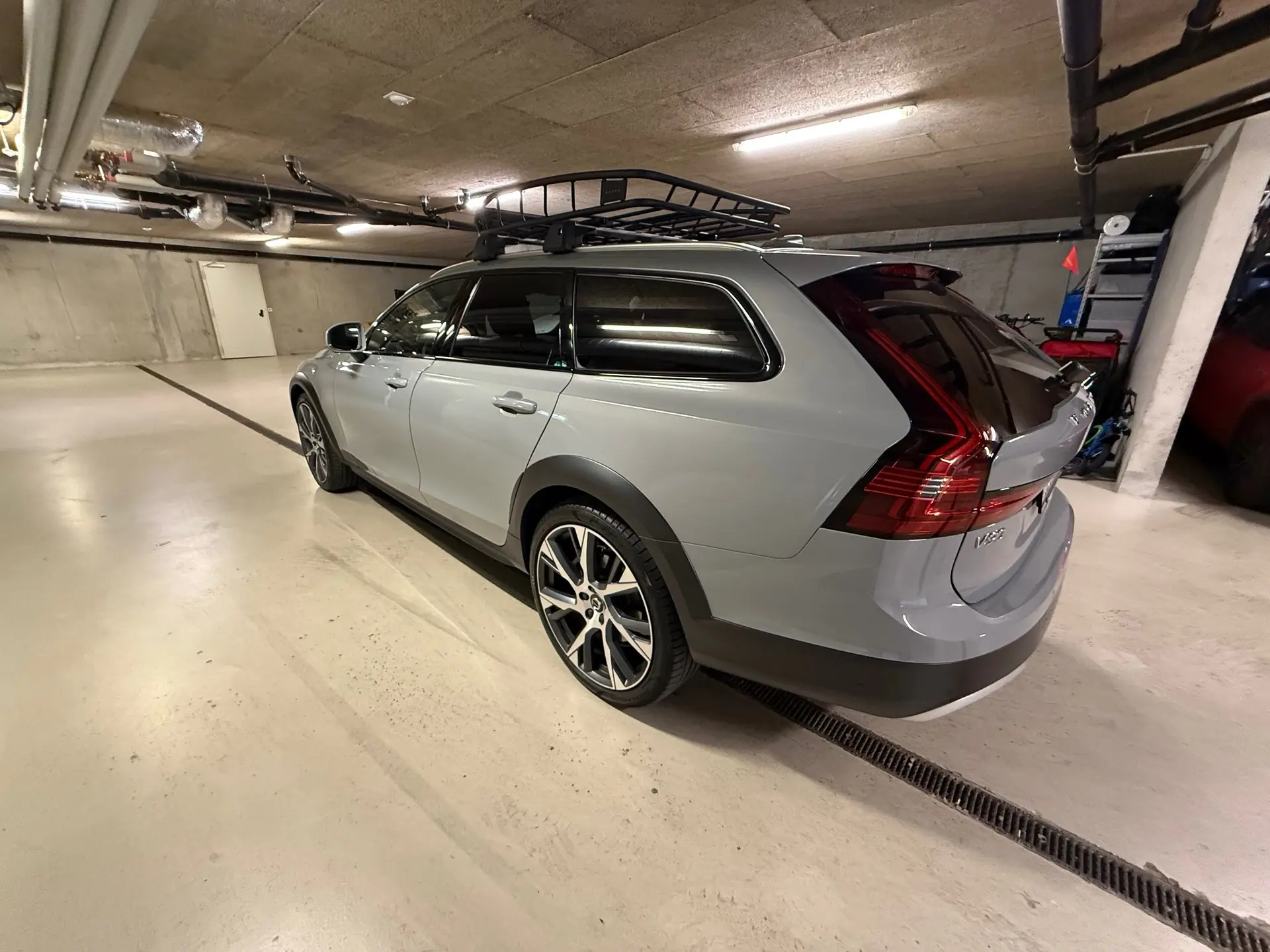Volvo V90 2023 occasion Presinge — 3
