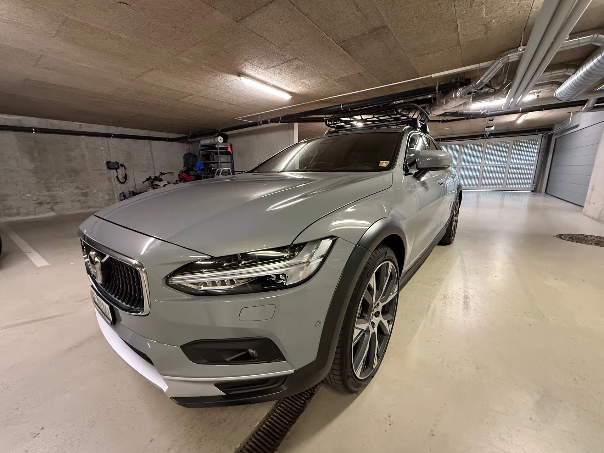 Volvo V90 2023 occasion Presinge — 4