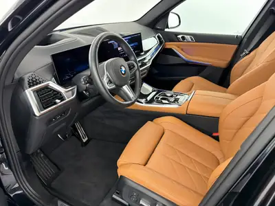 BMW X5 xDrive 48V 30d M Sport — SUV premium hybride diesel, première main — dashboard