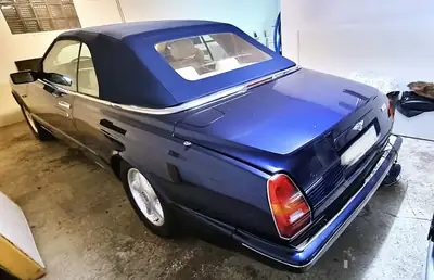 Bentley Azure 1997 — Cabriolet de luxe britannique, 99'000 km, sans sinistre — Seitenansicht