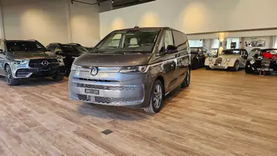 VW T7 Multivan 1.5 eHybrid Style 4Motion — Minibus hybride rechargeable, 7 places, quasi neuf — exterior view