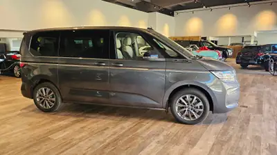 VW T7 Multivan 1.5 eHybrid Style 4Motion — Minibus hybride rechargeable, 7 places, quasi neuf — Thumbnail 7