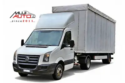 VW Crafter Sattelschlepper — Semi-remorque utilitaire diesel 164 ch, fonctionnel et prêt à l'emploi — vue extérieure