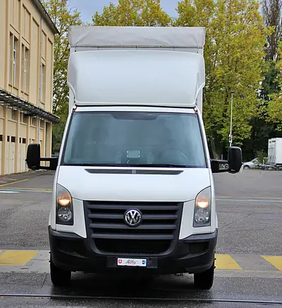 VW Crafter Sattelschlepper — Semi-remorque utilitaire diesel 164 ch, fonctionnel et prêt à l'emploi — Miniature 8