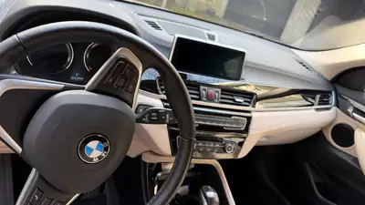 BMW X2 xDrive 18d Steptronic — SUV compact diesel, 110'000 km, sans sinistre — Miniatur 7