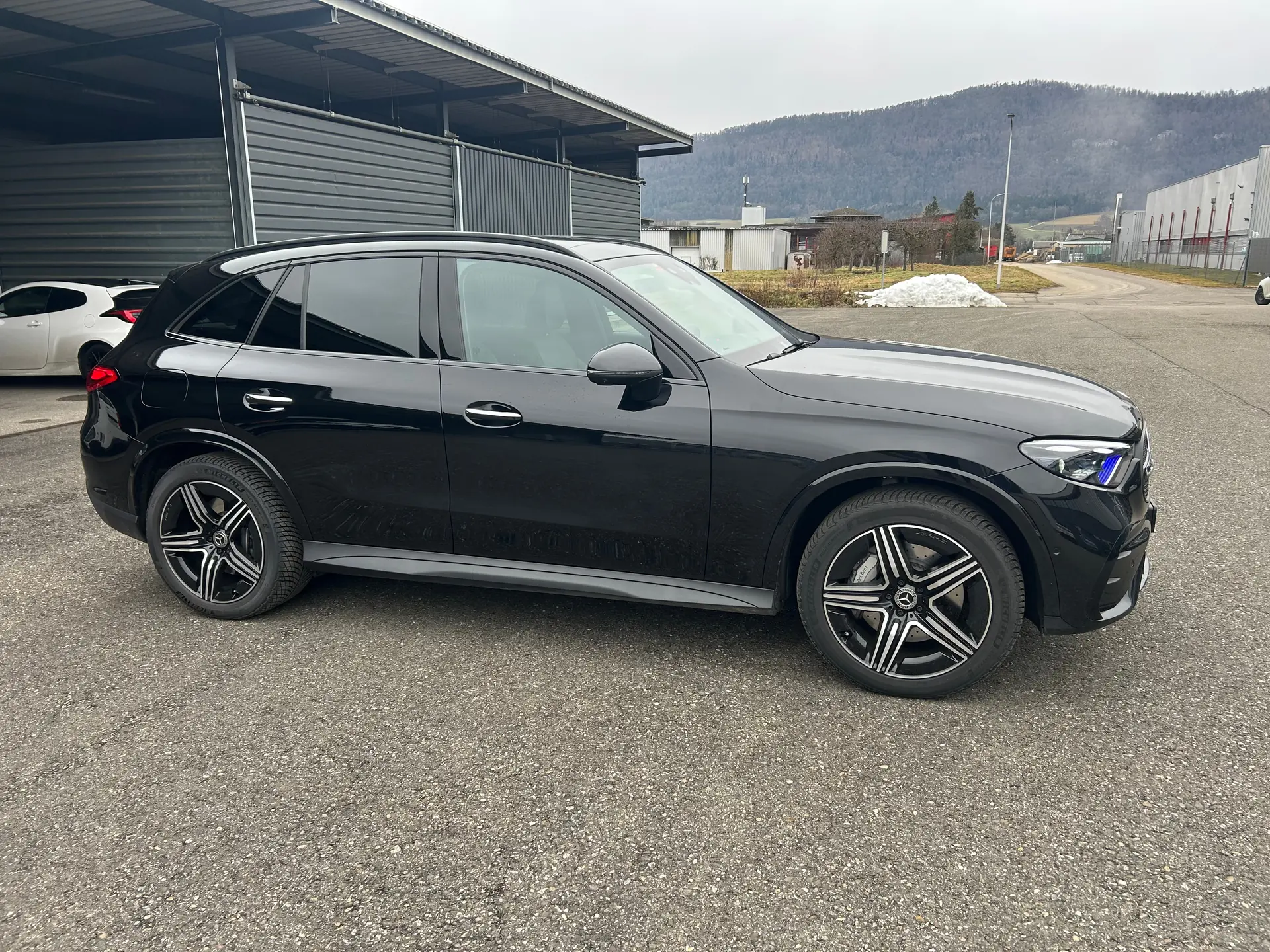 Mercedes-Benz GLC 450d 4Matic — SUV Premium diesel hybride, 6800 km seulement