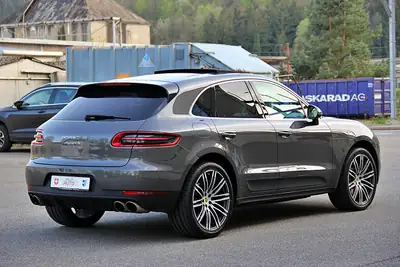Porsche Macan S Diesel PDK — SUV Premium Suisse, Entretien Impeccable, Prêt à Partir — Armaturenbrett