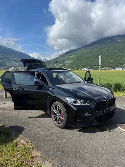 BMW X2 M35i Steptronic — Performance sportive et polyvalence urbaine — Miniatur 14