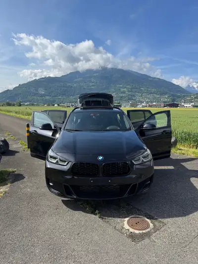 BMW X2 M35i Steptronic — Performance sportive et polyvalence urbaine — Miniatur 16