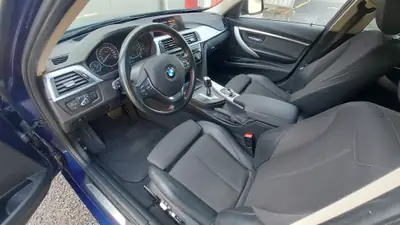 BMW 320d xDrive Touring — Diesel performant, traction intégrale, équipements premium — Miniatur 9