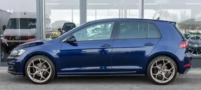VW Golf 1.5 TSI R Line EVO Comfort — Compacte dynamique, 105'500 km, état impeccable — rear view