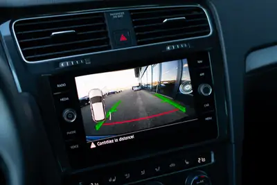 VW Golf 1.5 TSI R Line EVO Comfort — Compacte dynamique, 105'500 km, état impeccable — Thumbnail 21