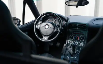 BMW Z3 M Coupé 2002 — Légendaire S54, 269 exemplaires en Europe, performances extrêmes — Miniatura 10