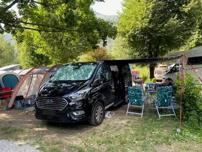 Ford Tourneo Custom 320 L1H1 Titanium — Camping-car aménagé, 8 places, 48'000 km — Miniatur 9