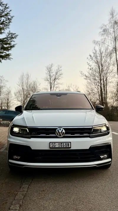 Volkswagen Tiguan 2.0 TSI 4Motion — SUV polyvalent, moteur performant, kilométrage réduit — Thumbnail 14