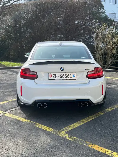 BMW M2 Coupé 370 ch — Performance sportive, kilométrage modéré — Miniature 8