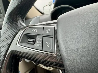 Maserati Levante S 3.0 V6 — SUV luxe sportif, 430 ch et équipements premium — Miniature 9