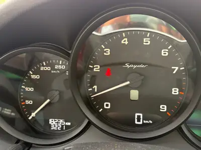 Porsche 718 Boxster Spyder 981 — Roadster légendaire, 18300 km seulement — dettaglio