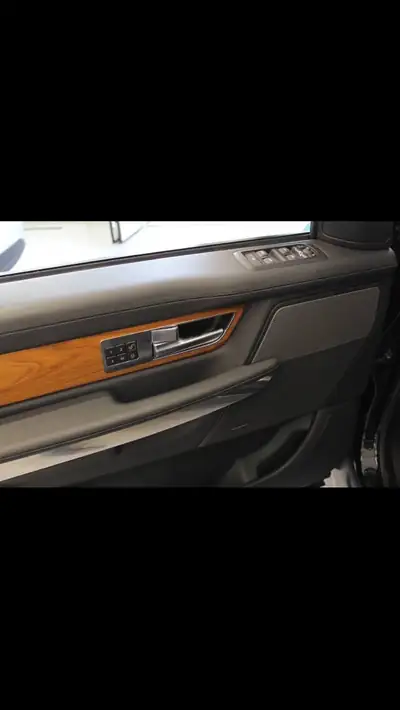 Land Rover Range Rover Sport 3.0 TDV6 HSE — SUV premium diesel, 199 500 km — Miniature 7