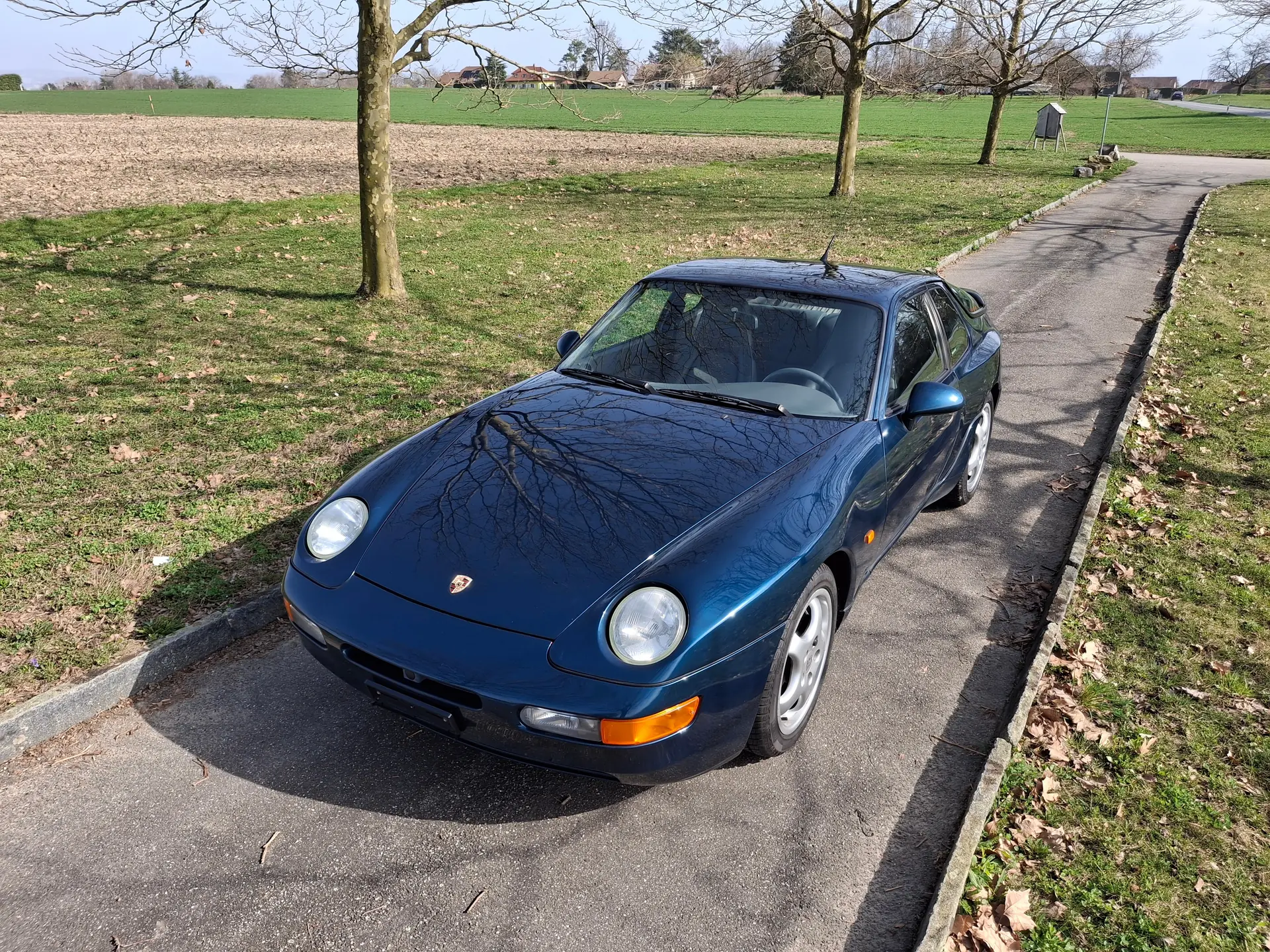 Porsche 968 Coupé 1992 — Chef-d'œuvre sportif des années 90, prête à conquérir la route — Außenansicht