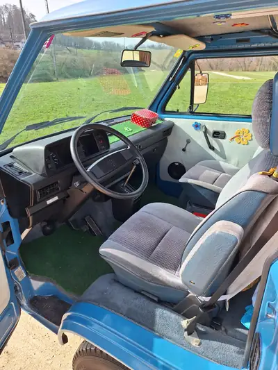 VW T3 Caravelle — Le classique du camping-car familial, 212'000 km, sans sinistre — Miniatura 11