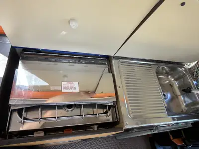 VW T3 Typ 2 Cassandra 1981 — Légende du camping-car, moteur 2.0L fiable — fianco