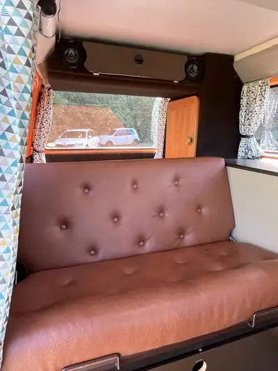 VW T3 Typ 2 Cassandra 1981 — Légende du camping-car, moteur 2.0L fiable — Miniatura 7