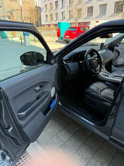 Land Rover Range Rover Evoque 2.0 TD4 Pure — SUV compact diesel, 127'300 km, sans sinistre — Thumbnail 8
