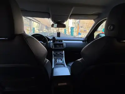 Land Rover Range Rover Evoque 2.0 TD4 Pure — SUV compact diesel, 127'300 km, sans sinistre — Thumbnail 17