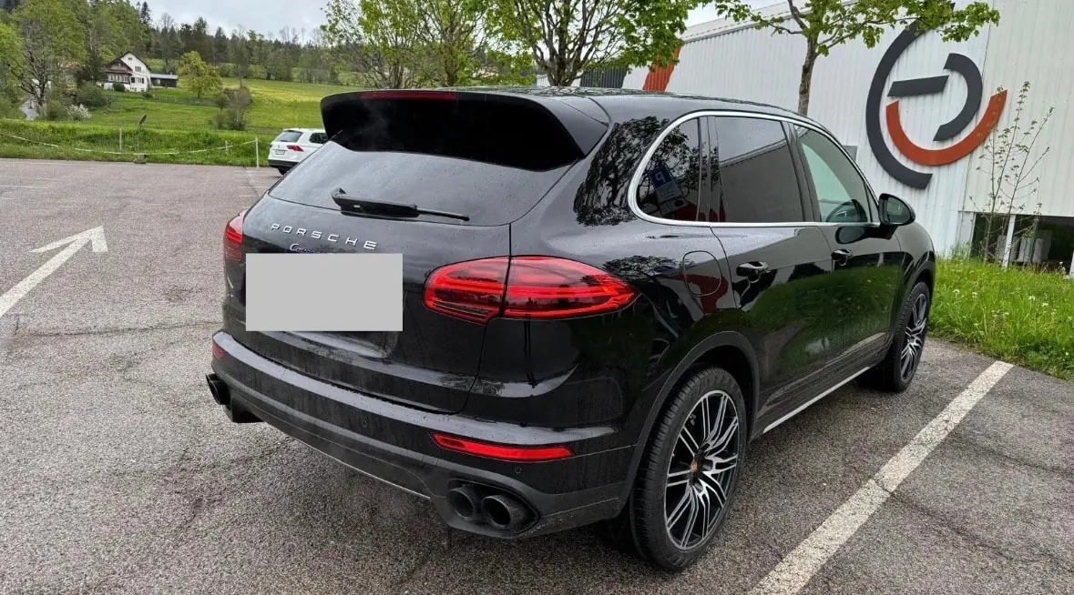 Porsche Cayenne 2015 occasion Le locle — 3