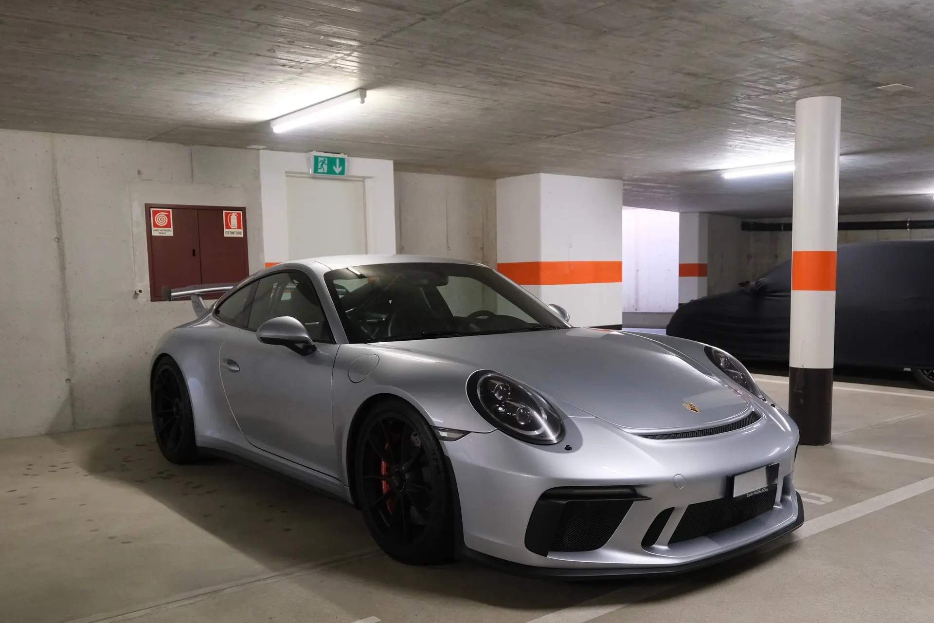 Porsche 911 GT3 PDK — 500 ch de pur plaisir sportif, seulement 24'000 km