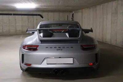 Porsche 911 GT3 PDK — 500 ch de pur plaisir sportif, seulement 24'000 km — Heckansicht