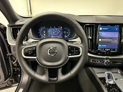 Volvo XC60 T6 eAWD Plug-in Hybrid — SUV premium 398 ch, électrifié et ultra-équipé — Thumbnail 9