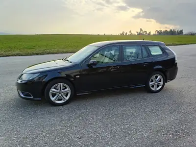 SAAB 9-3 2.0T Aero XWD — Berline de caractère avec turbo 210 ch et traction intégrale — Innenraum
