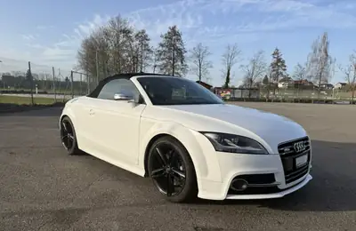 Audi TTS Roadster 272 ch — Cabriolet sportif quattro, impeccable et bien équipé — Heckansicht