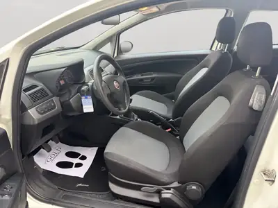 Fiat Punto 1.2 Pop 2013 — Citadine fiable, contrôle technique réussi, idéale en ville — Detail