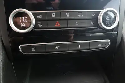 Renault Talisman Grandtour 2.0 Blue dCi — Breaks diesel automatique, très bon état, sièges massants — Miniatur 16