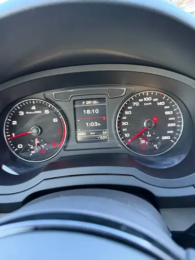 Audi Q3 1.4 TFSI S-tronic — SUV compact dynamique, 68'000 km seulement — Miniature 14