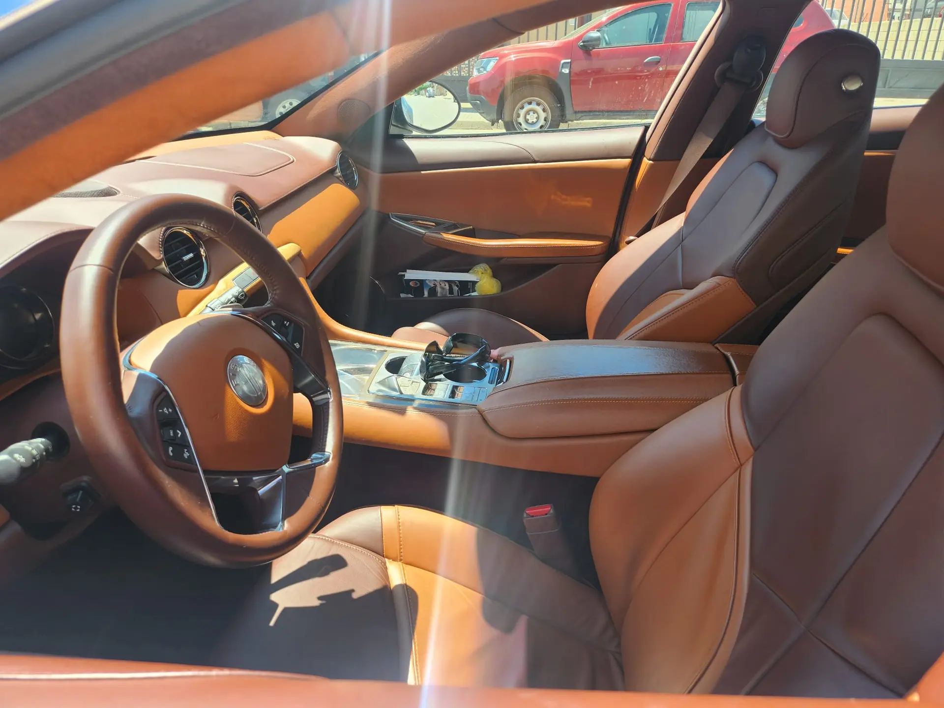 Fisker Karma 2014 — Berline électrique de luxe, seulement 9000 km — Außenansicht