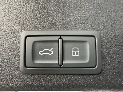 Audi A4 Avant 45 TFSI S line — Break sportif quattro, fraîchement révisé — Miniatur 14