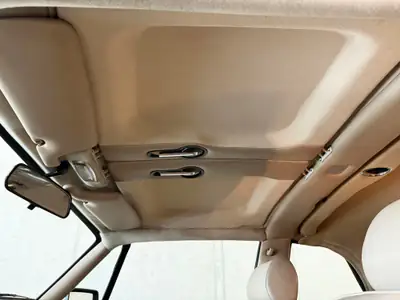 Jaguar XJ-S 5.3 V12 Convertible Targa 1986 — Légende anglaise, chef-d'œuvre mécanique — Miniature 8