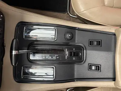 Jaguar XJ-S 5.3 V12 Convertible Targa 1986 — Légende anglaise, chef-d'œuvre mécanique — Miniature 11